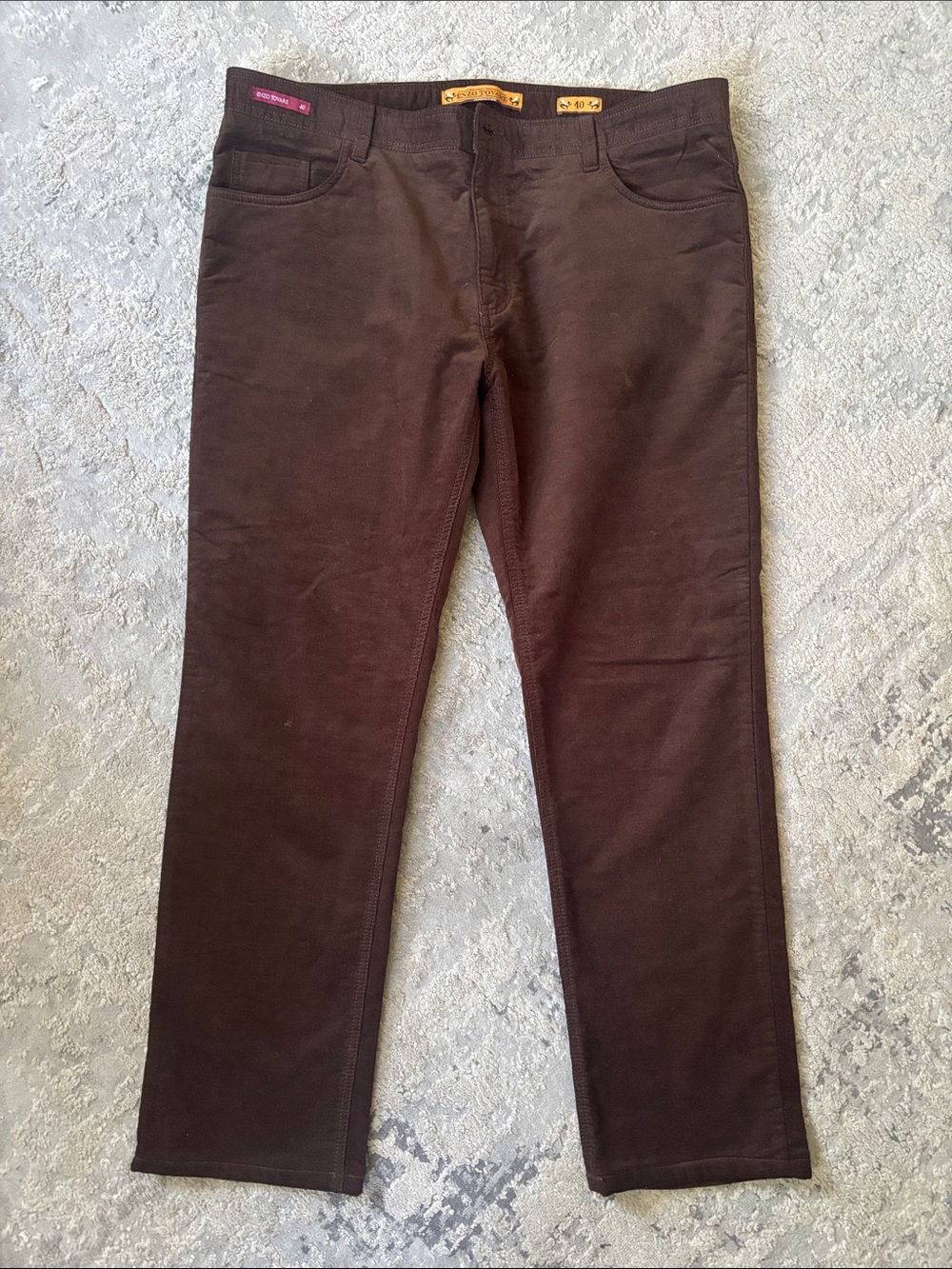 Enzo Tóvare Brown Corduroy Pants with Paisley Lining
